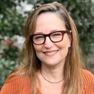 Jennifer Goldsmith Locke